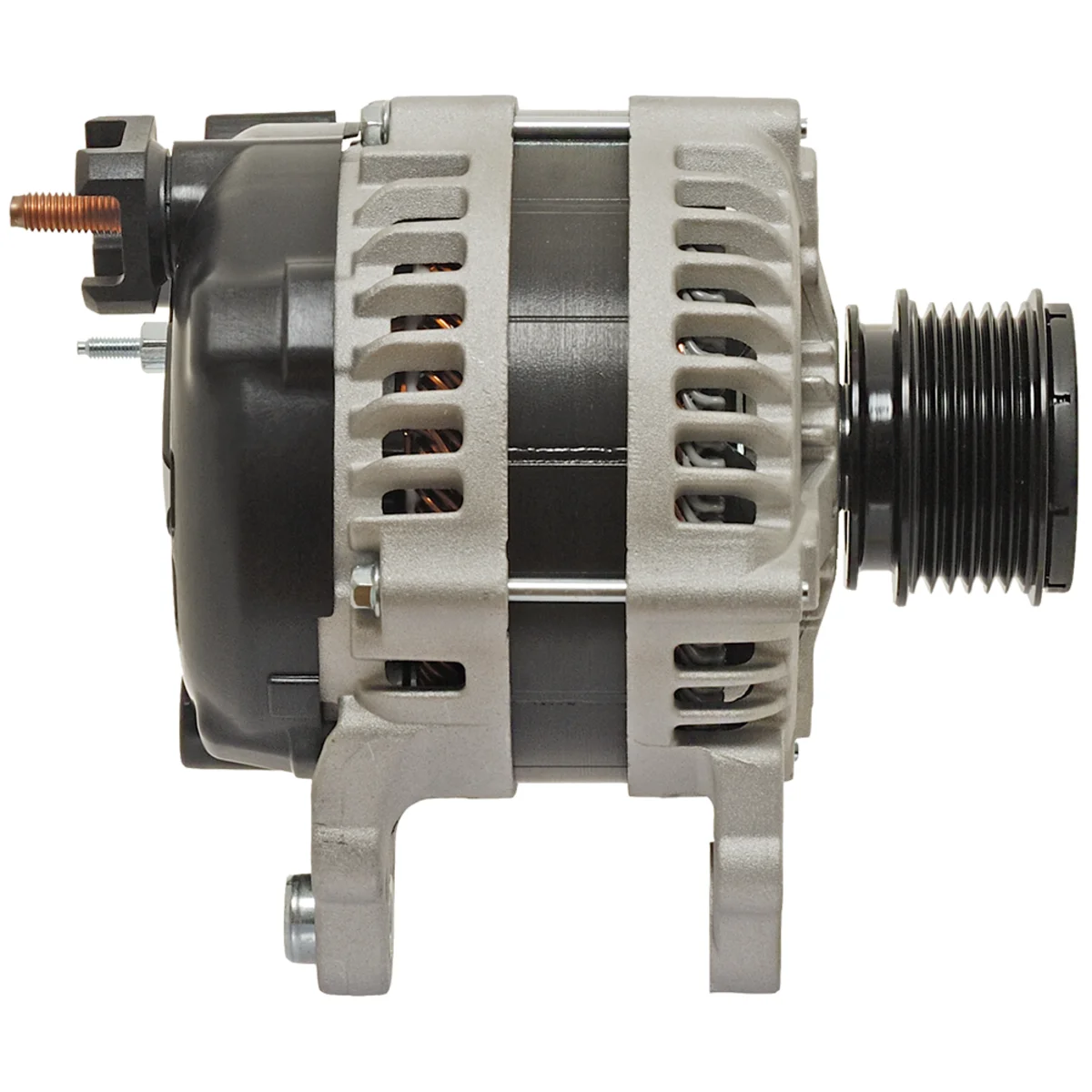 Laturi 12V-140A