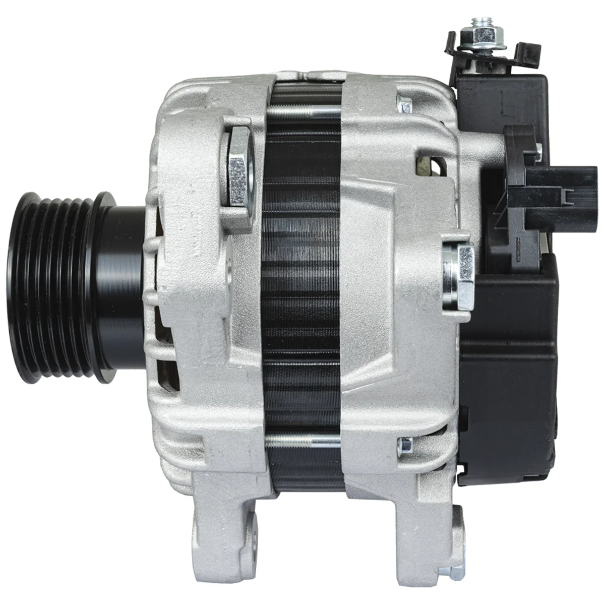 Laturi 12V-150A Volvoon