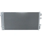 Lauhdutin A/C sopii Renaultille
