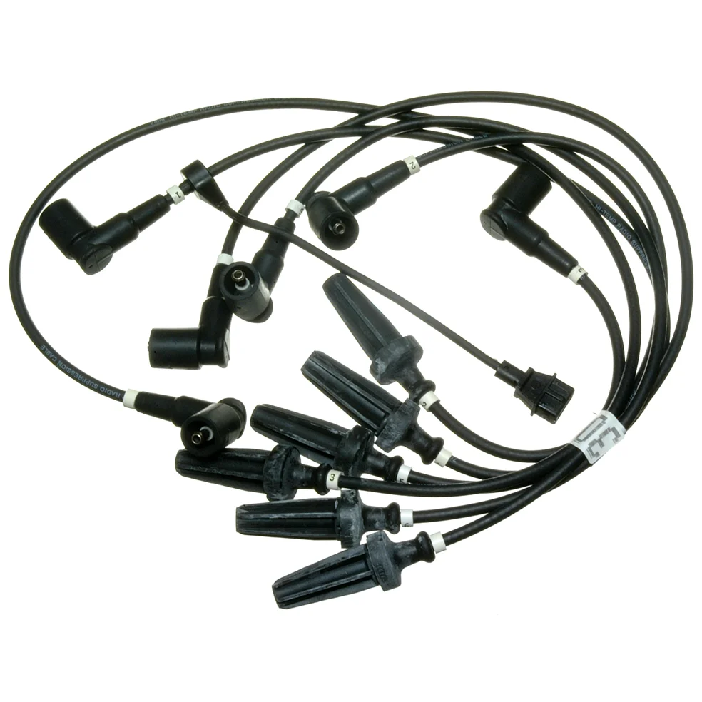 Sytytysjohtosarja sopii Volvo 760