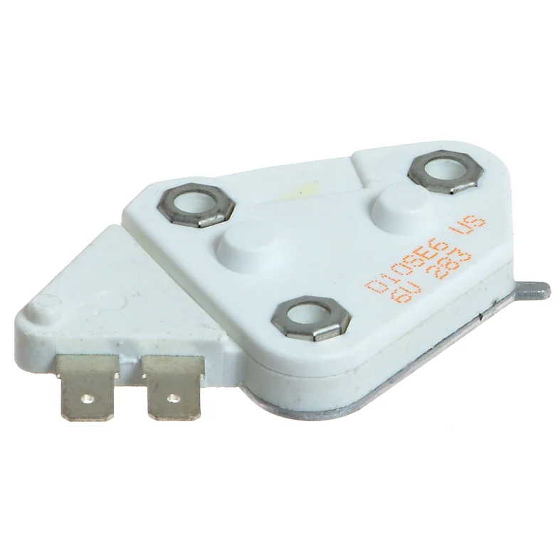 Jännitteensäädin 7.7V asetus