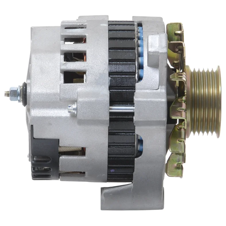 GM Laturi GE-7861 yhdessä 12V-140A versiota