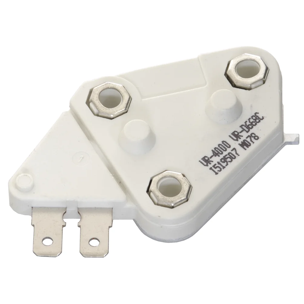 Jännitteensäädin DR 600, 12V
