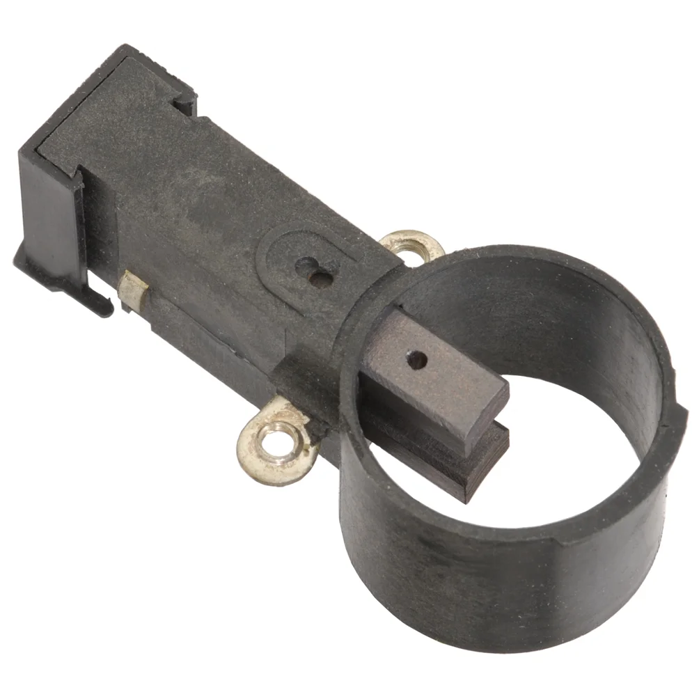 Hiiliharjanpidin. Tähän. L180-3330 laturi.