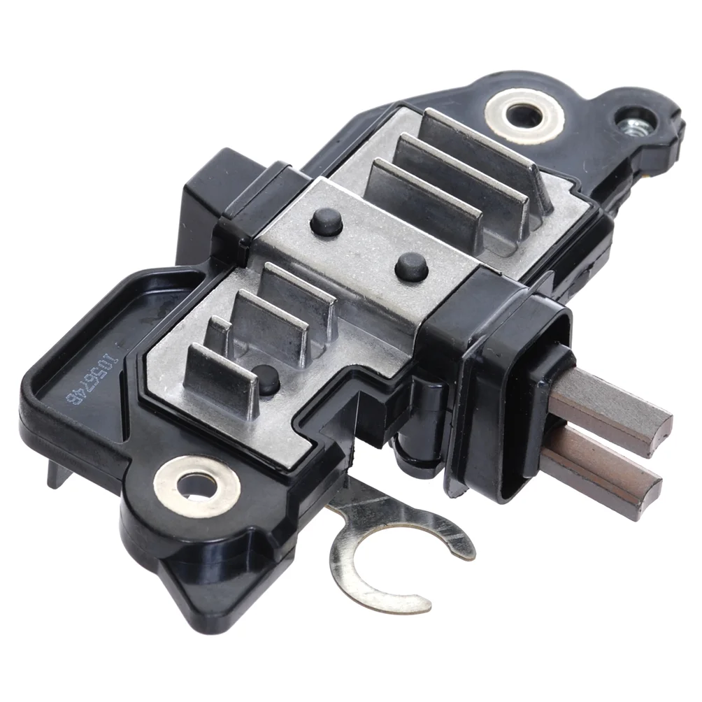 Jännitteensäädin F00M145248, 12V