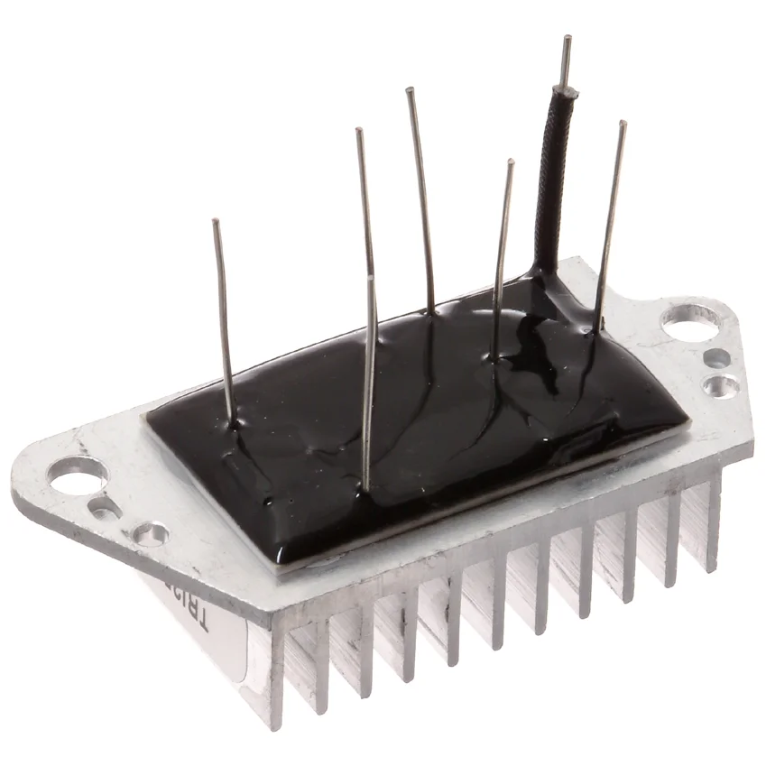 Korjaussarja Jänniteensäädin VR-8545