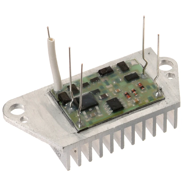 Korjaussarja Jännitteensäädin VR-8553
