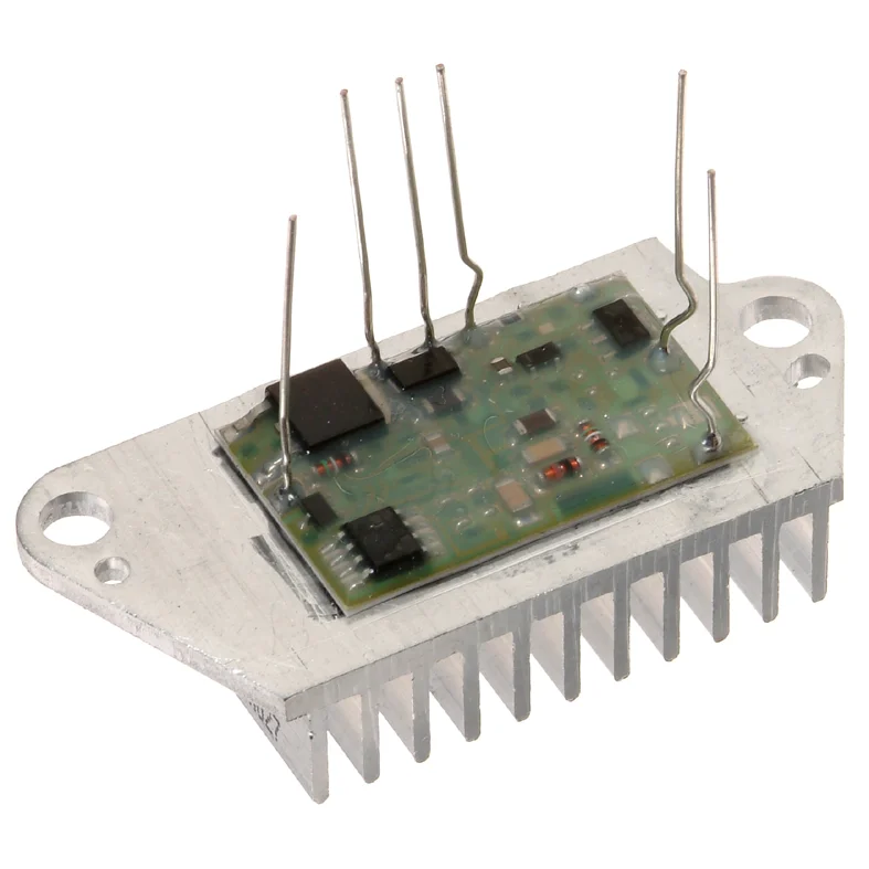 Korjausketju Jännitteensäädin VR-8532