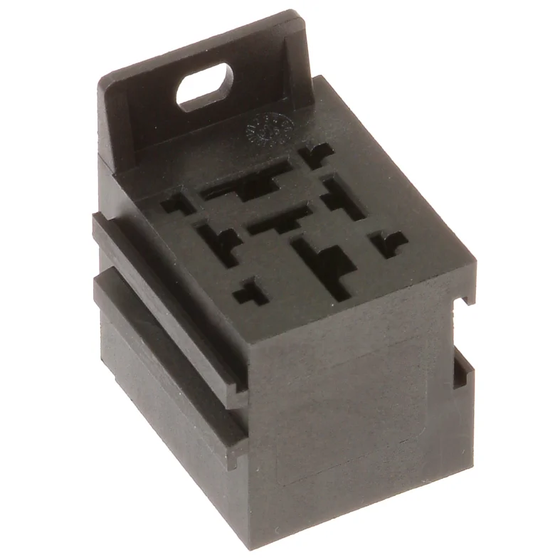 Kytkinpistoke HD tyyppi. 1 kpl