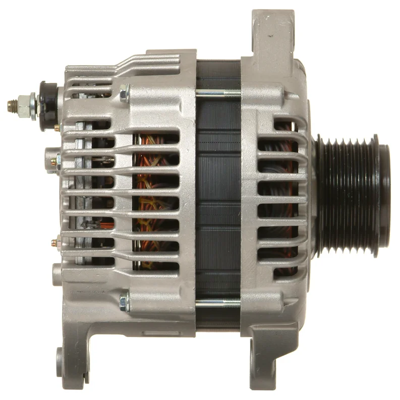 Nissan 3.0dCi Laturi 12V-135A