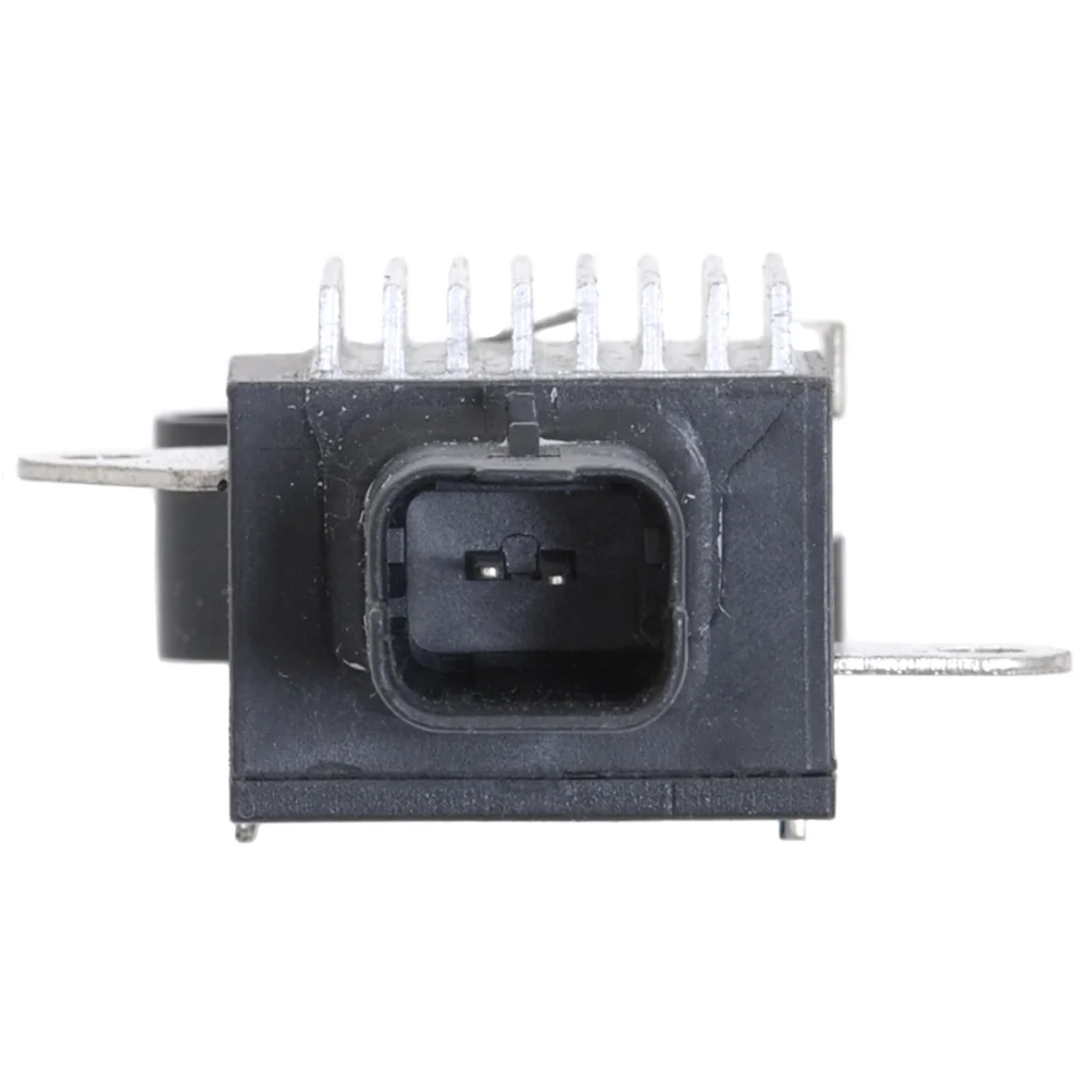 Jännitteensäädin ND 14,35V