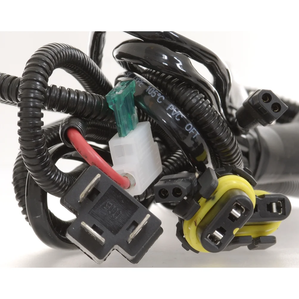 Liitäntäkaapeli Bi Xenon H4, 12V