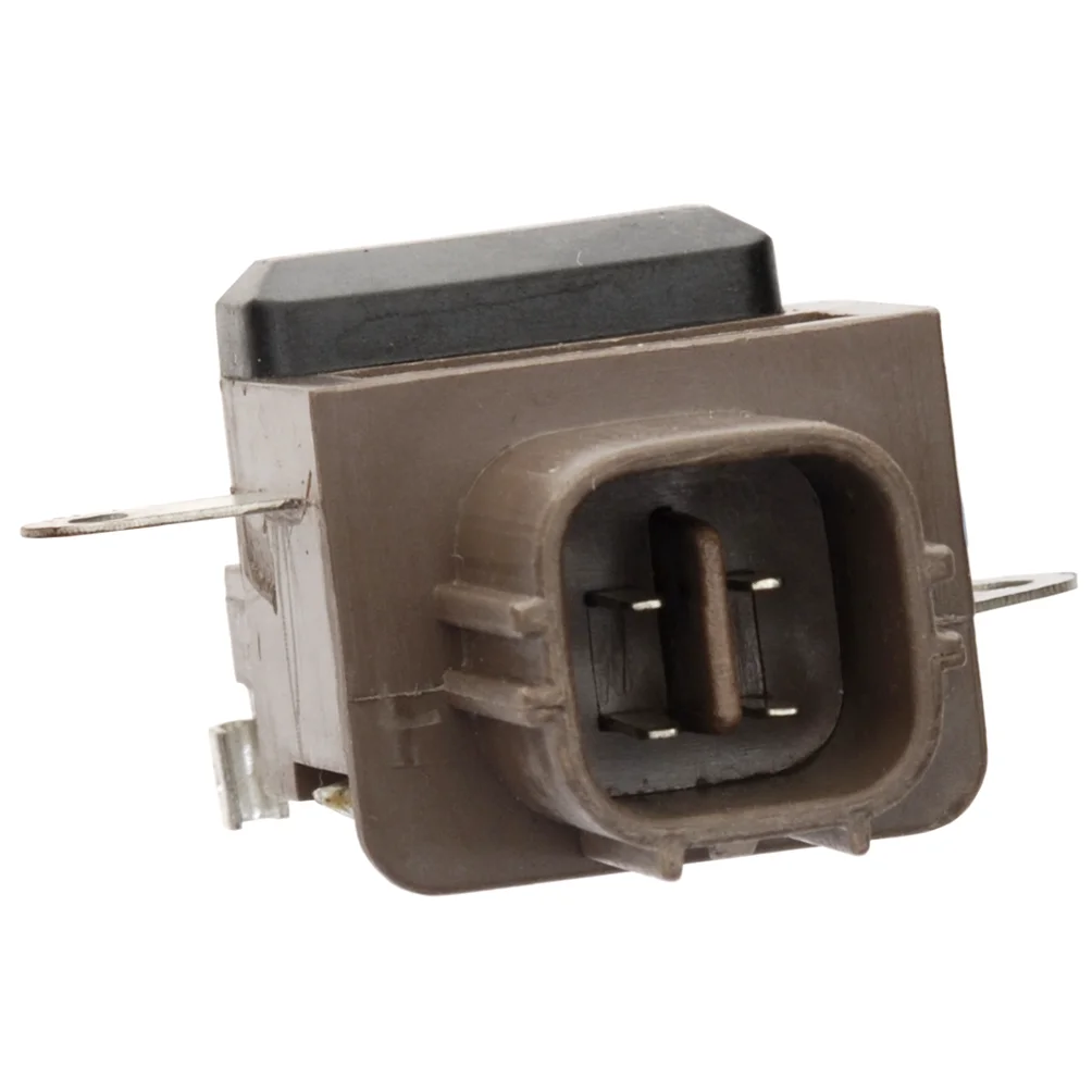 Jännitteensäädin ND 126600-0149, 14V