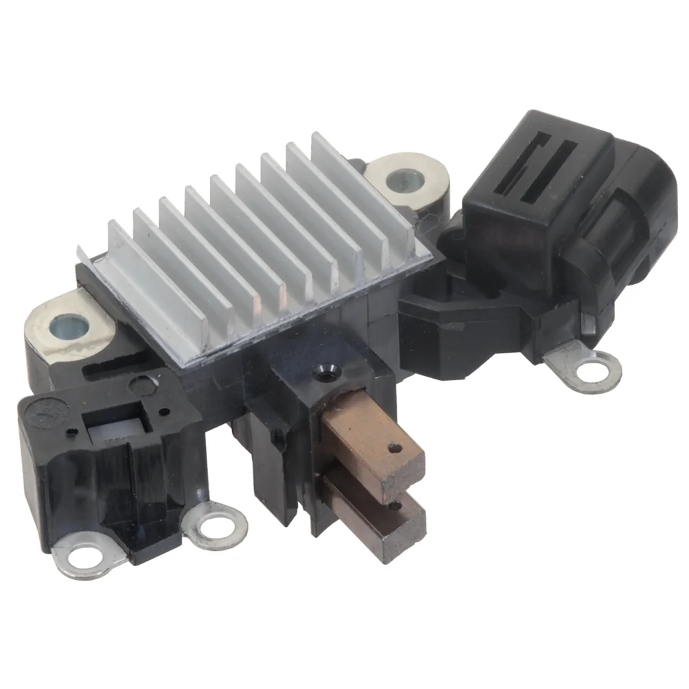 Jännitteensäädin 12V