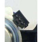 Tuulilasinpyyhkijän moottori sopii Opelille